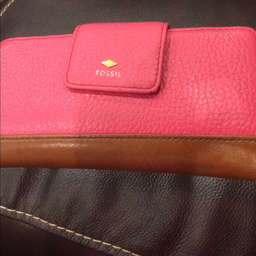 Fossil wallet