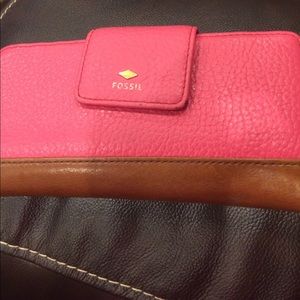 Fossil wallet