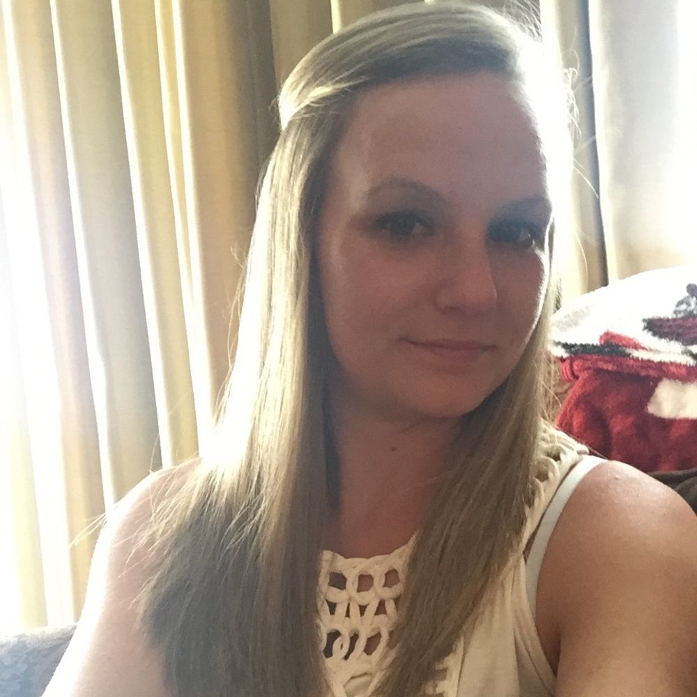 Meet your Posher, Tonya