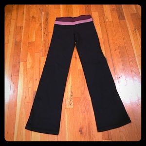 Lululemon Groove pants - size 4