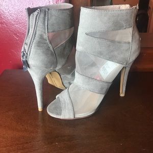 Chinese laundry heels