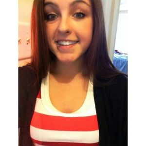 Meet your Posher, Kelsie