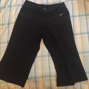 Nike women's dry fit 3/4 sweats