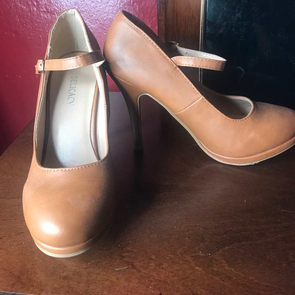 Cute Mary Jane heels