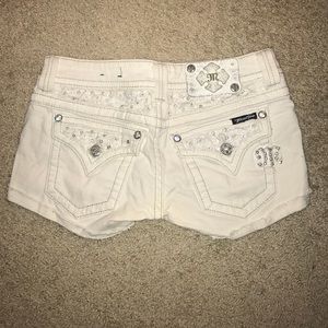 Miss Me white shorts
