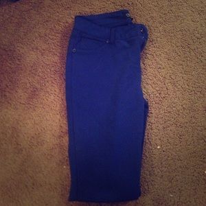 Blue jeggings