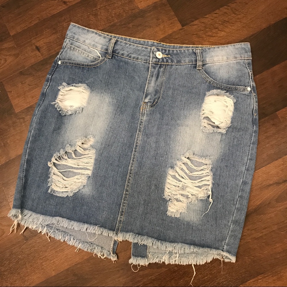 "Deja" Distressed Denim skirt