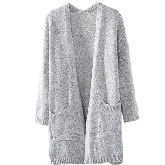 SUPER CUTE GRAY FLY AWAY CARDIGAN PULLOVER SWEATER - Picture 2 of 8