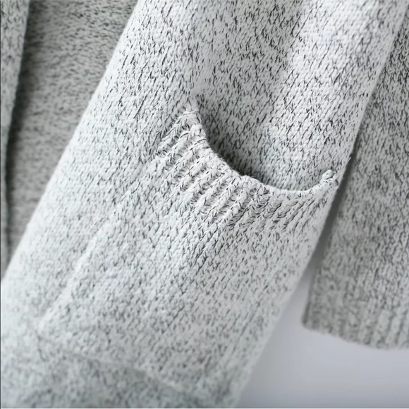 SUPER CUTE GRAY FLY AWAY CARDIGAN PULLOVER SWEATER - Picture 5 of 8