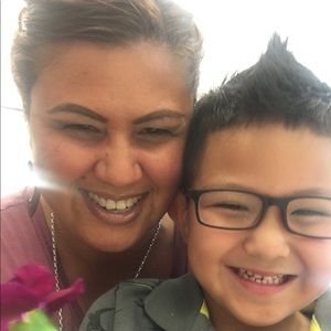 Meet your Posher, Adriana