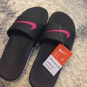 Nike slides
