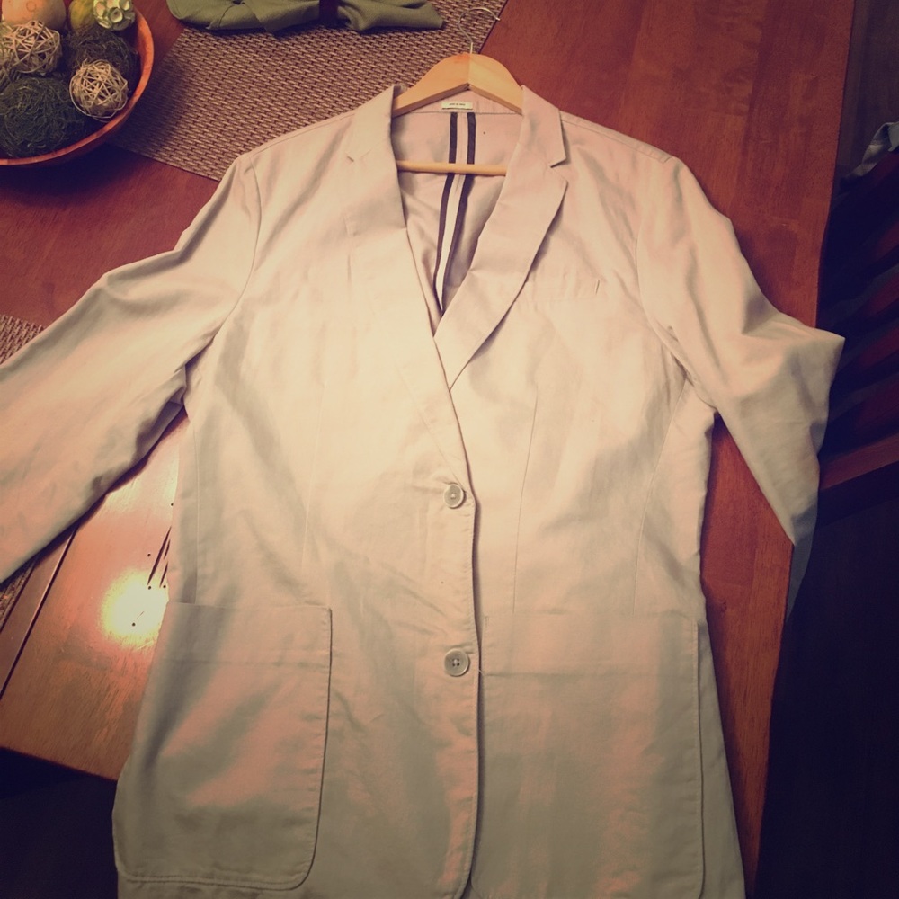Grey jacket!