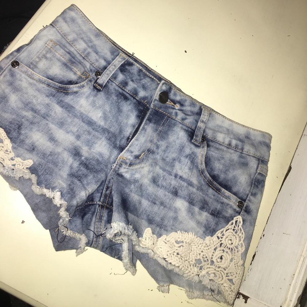 Thread Market acid wash jean shorts
