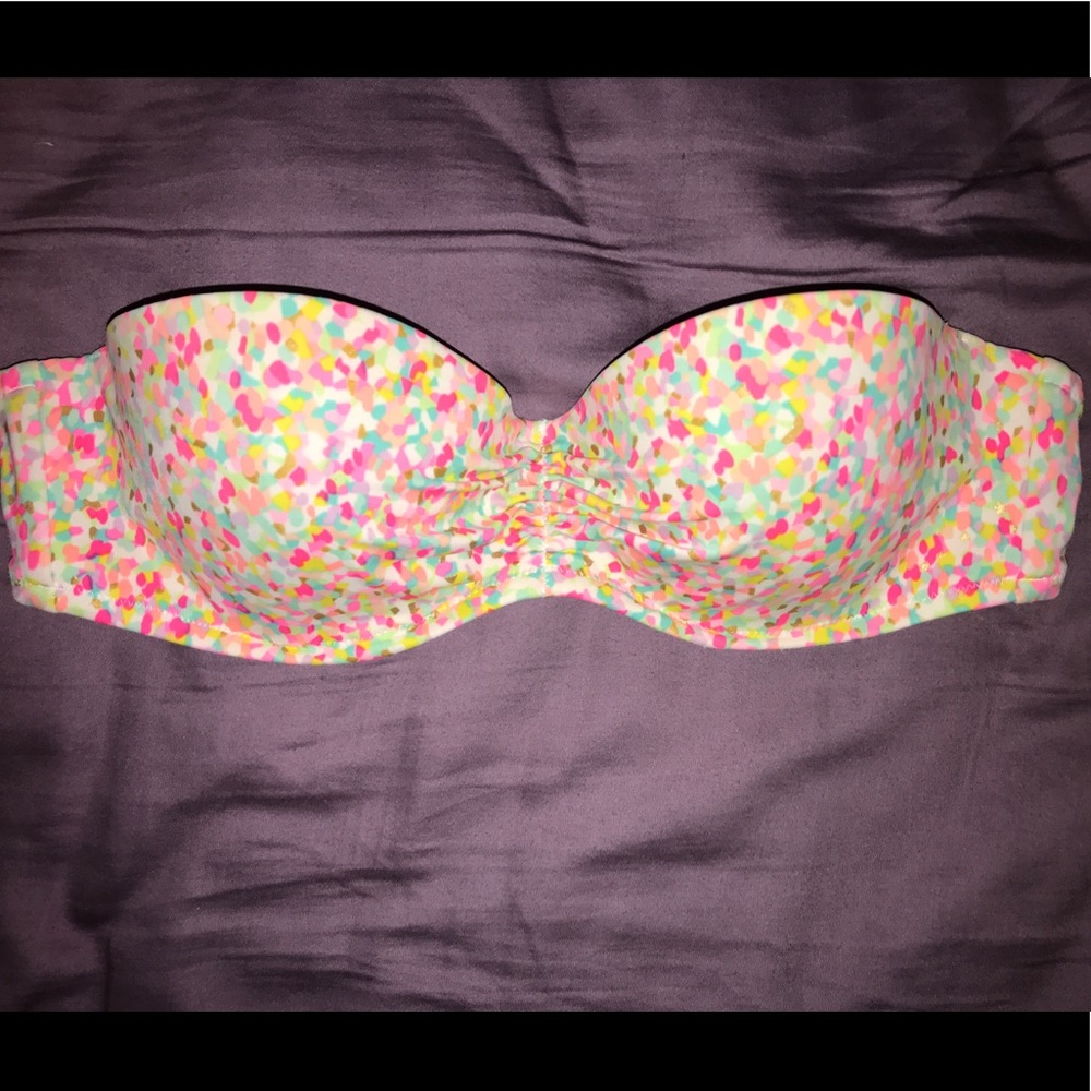 Bandeau bikini top