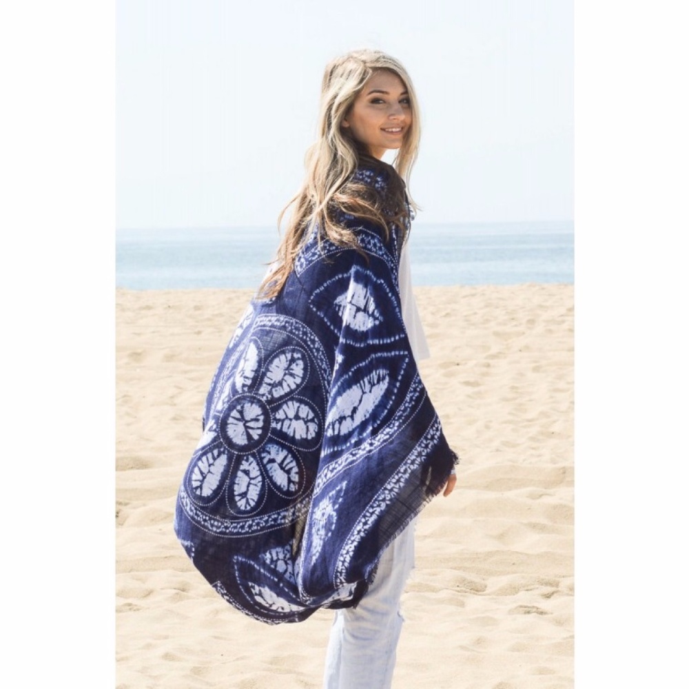 New Tribal Flower Tie Dye Cover Blue Beach Kimono - Picture 3 of 3