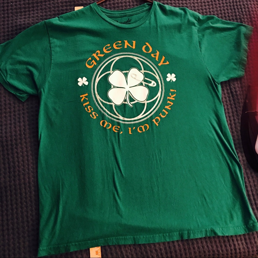 Bravado "Green Day" punk band tshirt