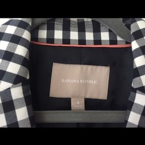 Banana Republic Jackets & Coats - BANANA REPUBLIC black gingham blazer ladies 4 Banana Republic Jackets & Coats - BANANA REPUBLIC black gingham blazer ladies 4