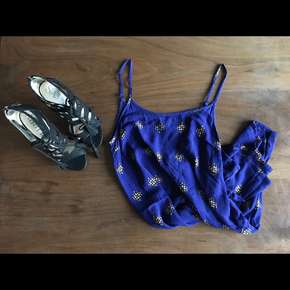 Blue patterned dress