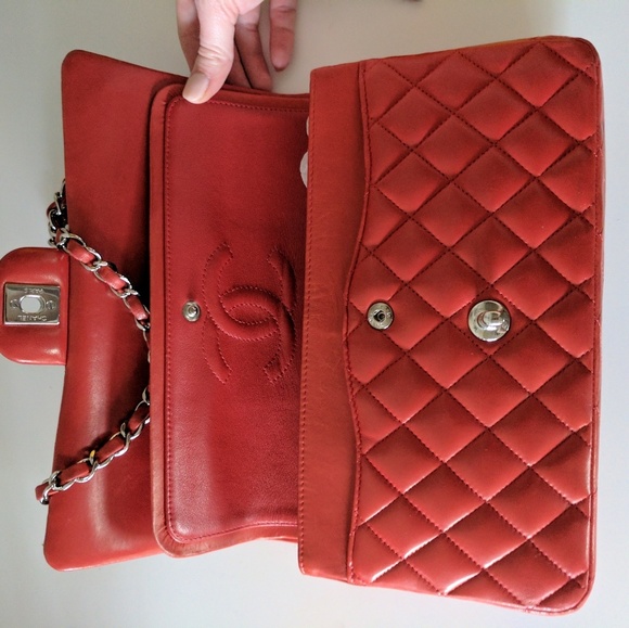 SOLD! Lambskin Lipstick Red Chanel Double Flap - Picture 4 of 7