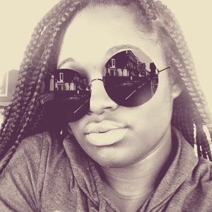 Meet your Posher, Justyce