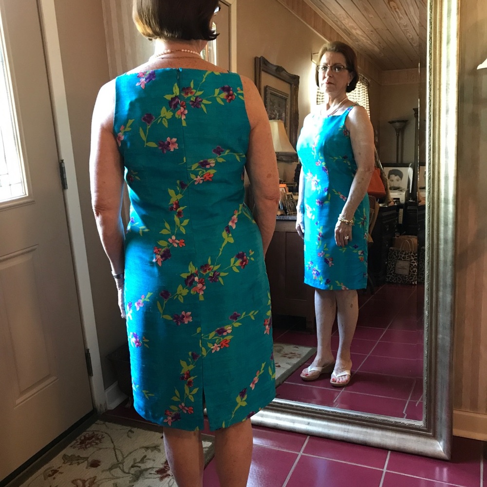 Emily Spencer 100% Silk A Line Dress - Picture 3 of 8