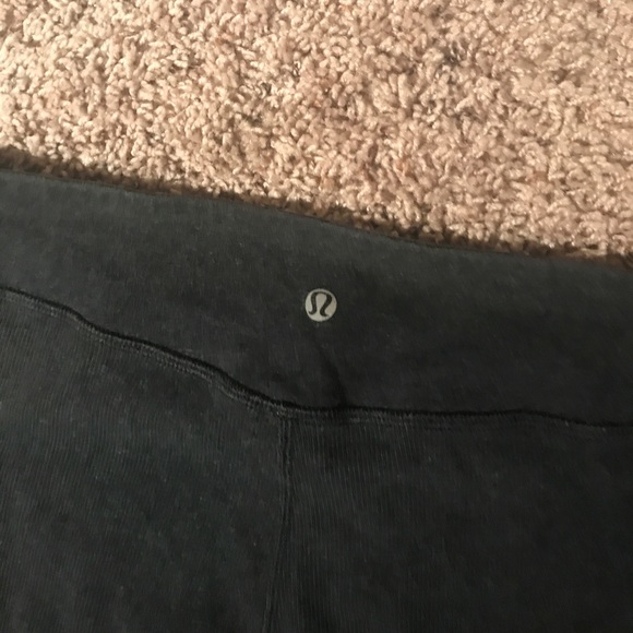 Lululemon pants - Picture 3 of 3