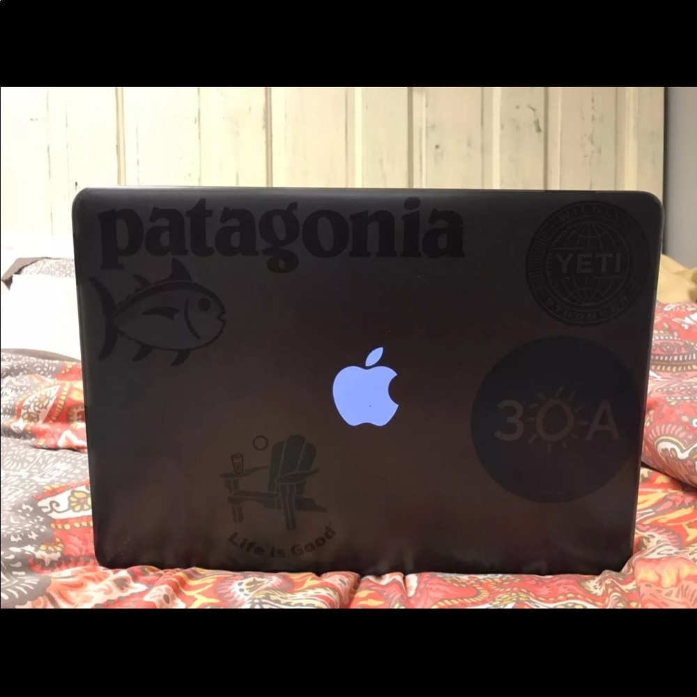 Black speck MacBook Air 13 inch case