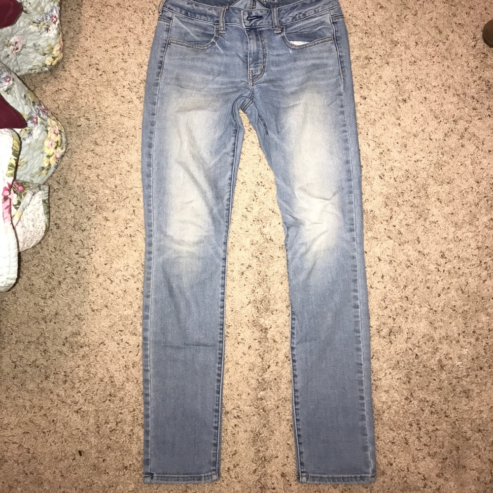 Light wash jeggings jeans