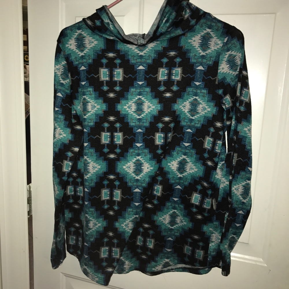 ✴️ Aztec Print Sweater - Picture 3 of 3