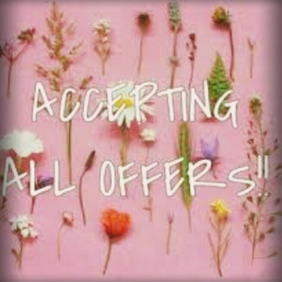 Boho green crystal earrings - Picture 5 of 5