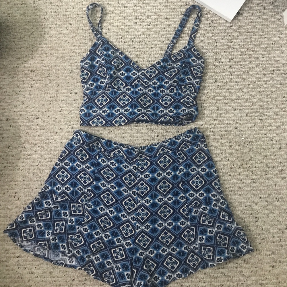 2 piece set