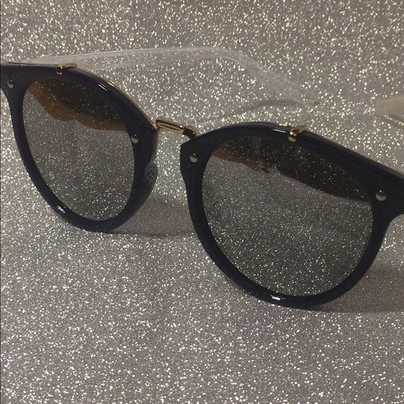 Frames - Picture 2 of 2