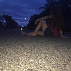 Meet your Posher, Carissa