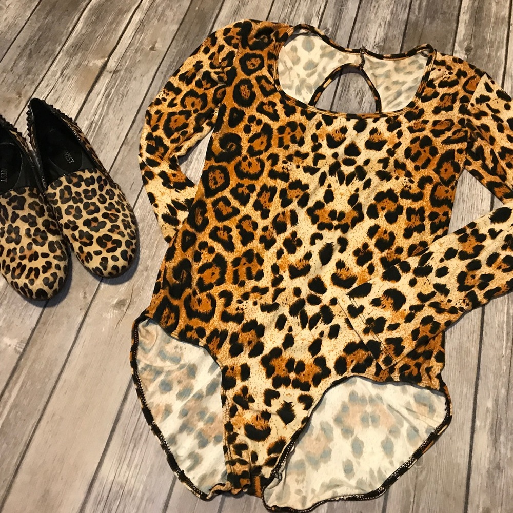 LEG AVENUE BODYSUIT!