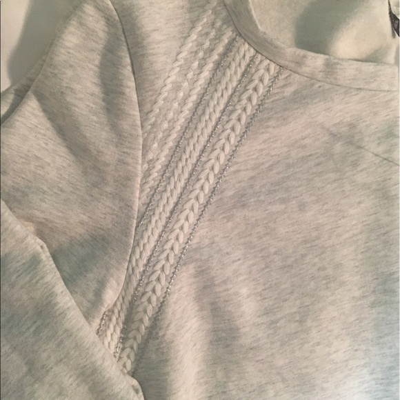 Gray embroidered sweater from GAP - Picture 4 of 5