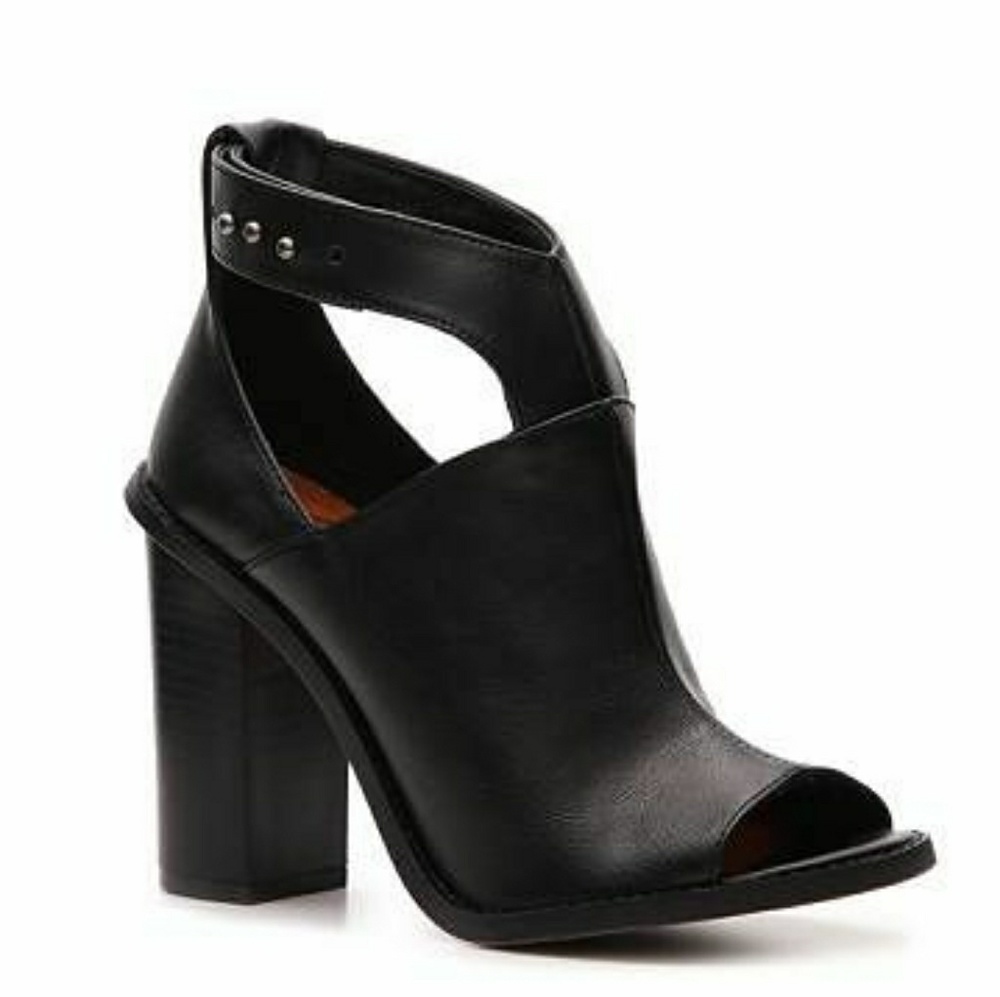 Crown Vintage Booties