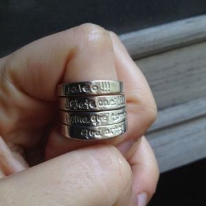 Spanish saying Tous ring