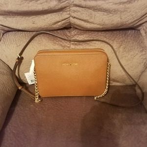 Michael Kors Jet Set Travel Large Crossbody