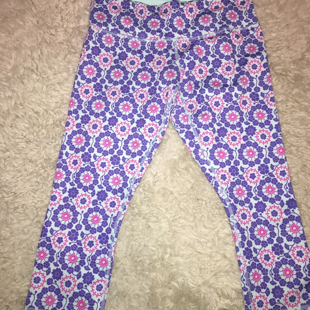 LIMITED EDITION lulu lemon 🍋 cropped leggings