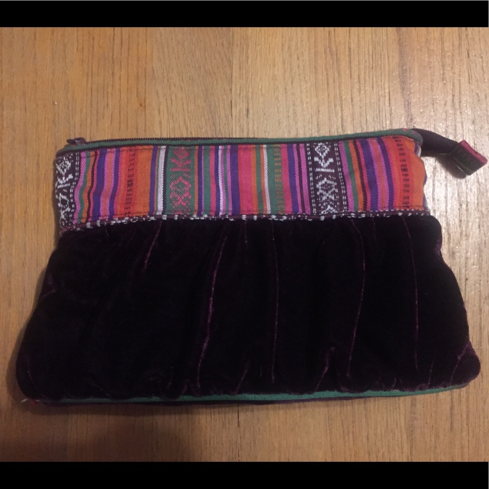 H&M bourgoundy velvet clutch