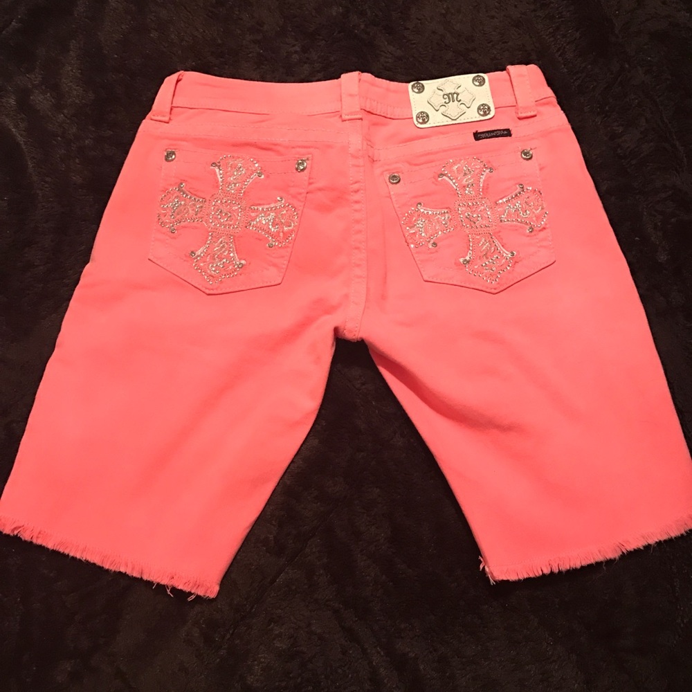 Miss me bottoms size 31