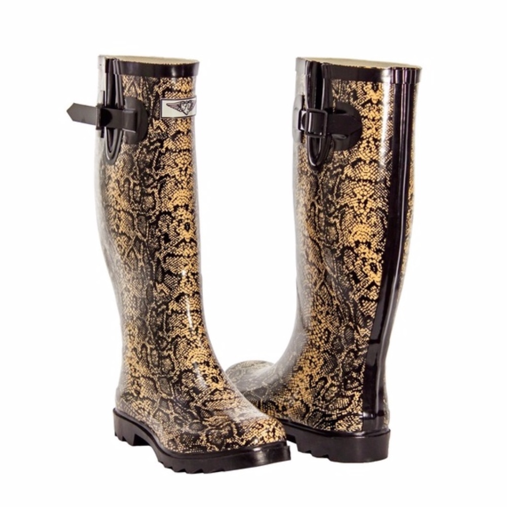 Women's  Rubber Rain Boots , Wellies, Snake Skin Design Rainboots - Picture 2 of 4