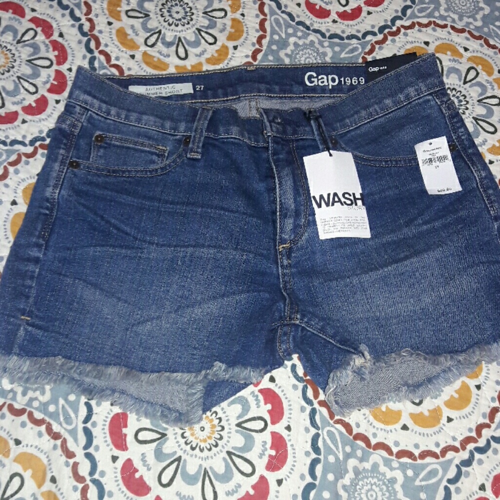 Gap denim cut off shorts