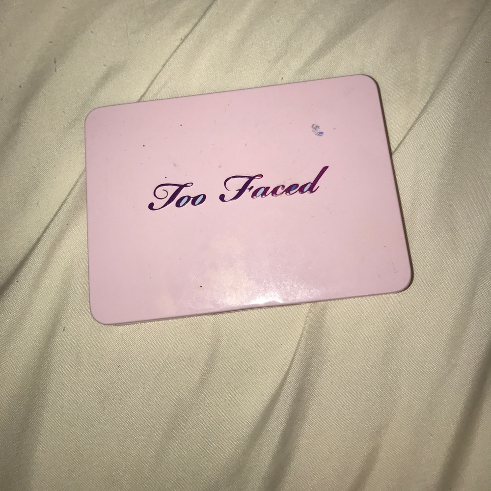 Too Faced Too Cute Palette