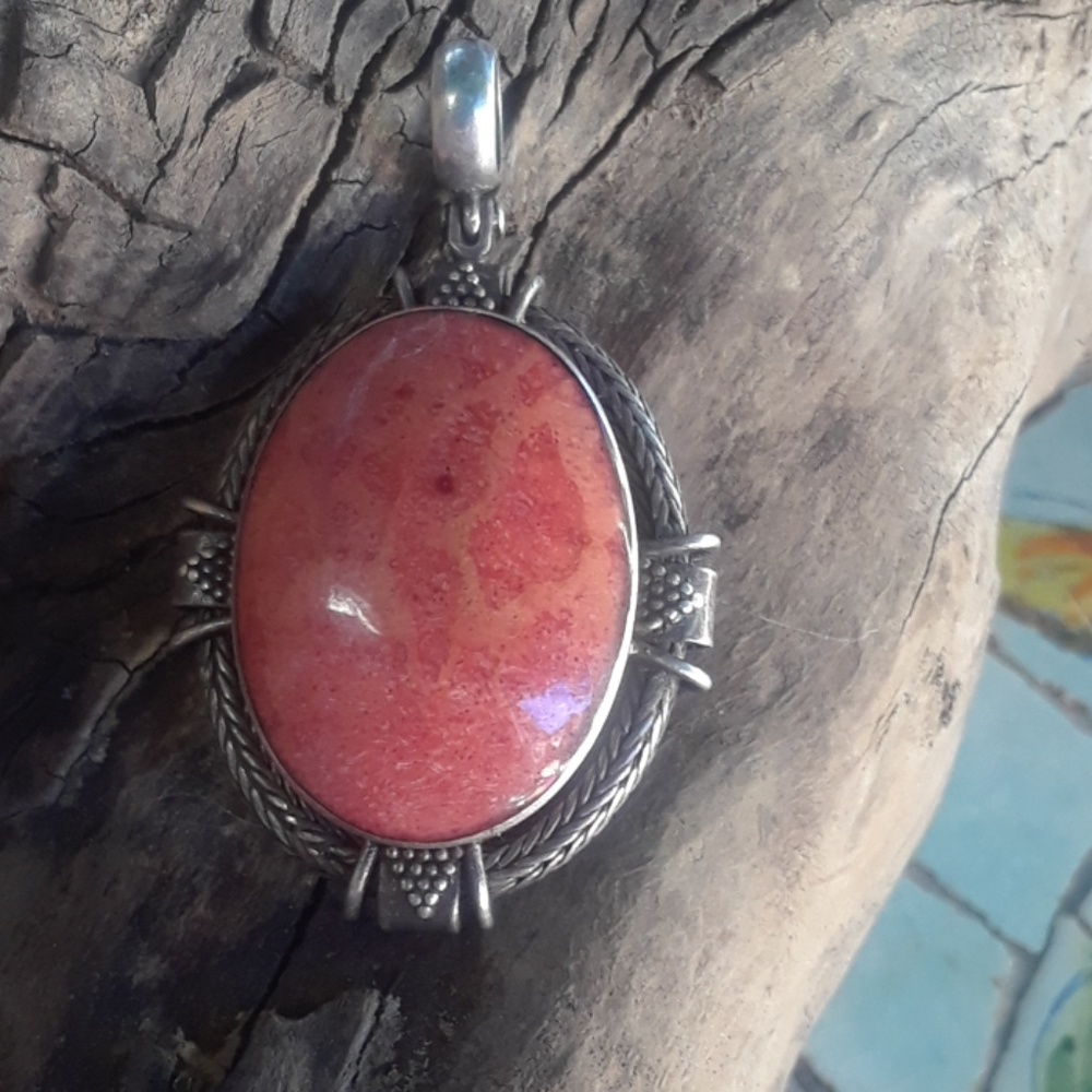 Pendant