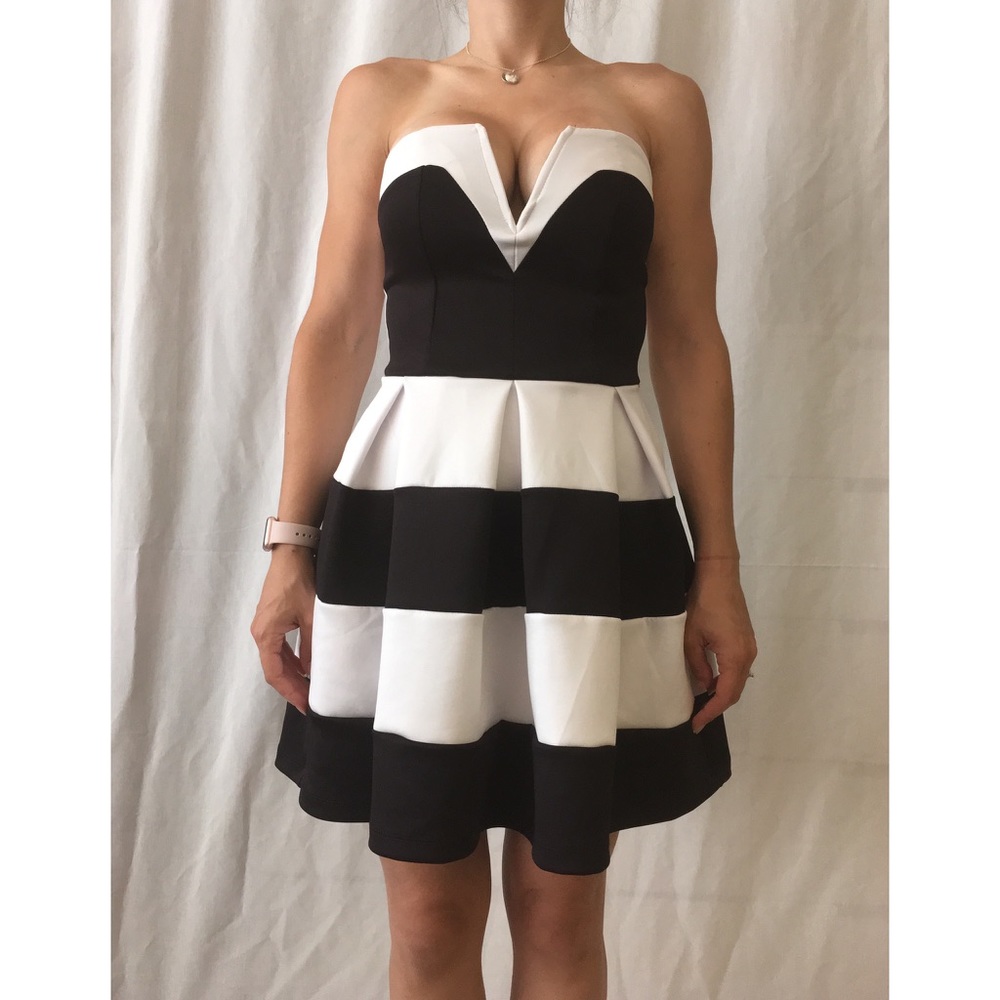 Charlotte Russe black and white strapless dress