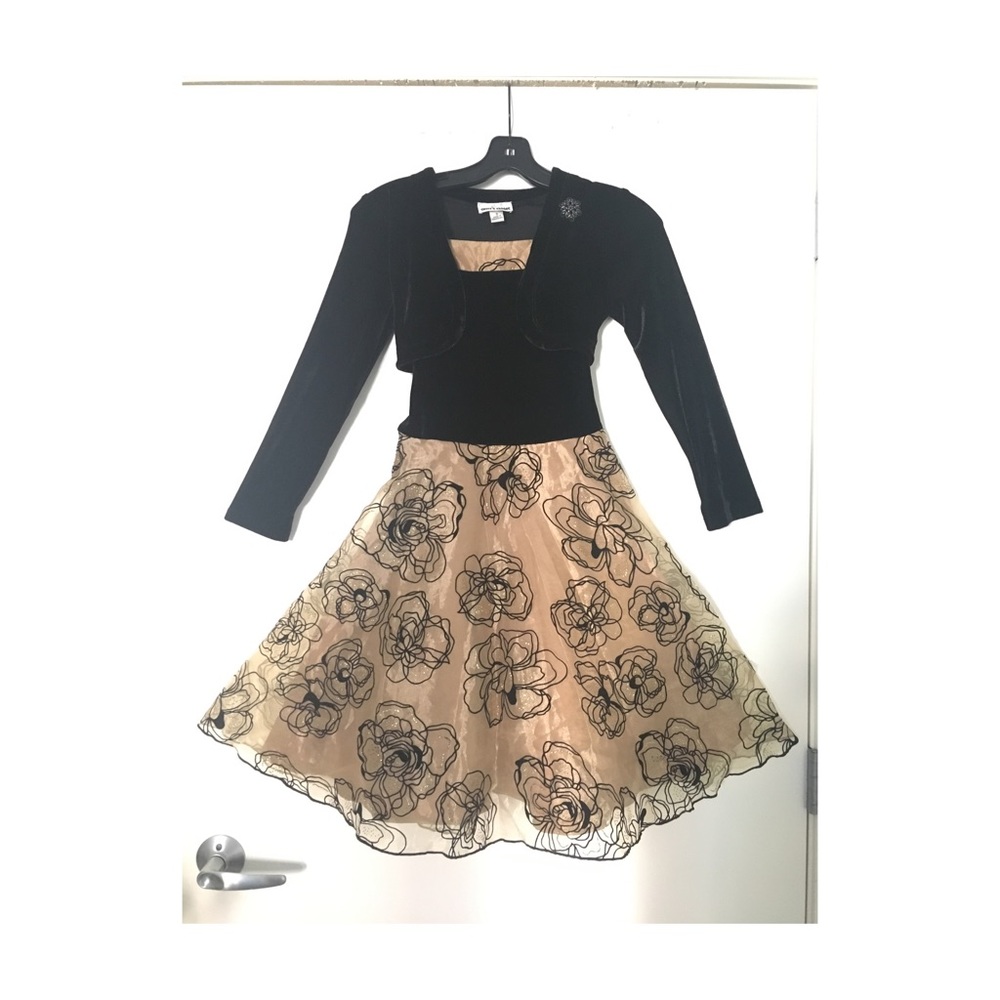 Black and gold dress