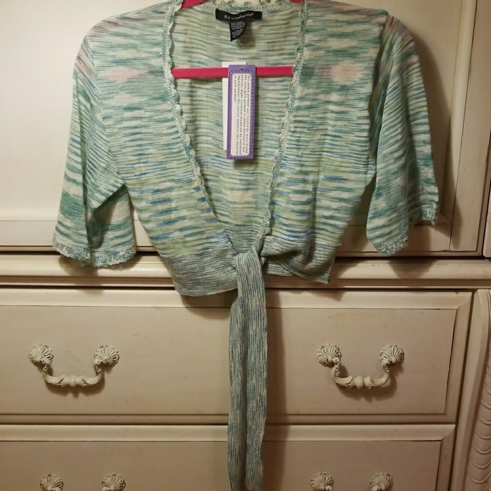 52 Weekends Shrug - Picture 2 of 4