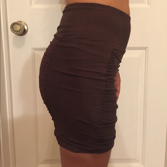 CHERYL CREATION Suede Brown Skirt - Picture 2 of 2