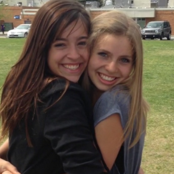 Meet your Posher, Olivia - Picture 1 of 1